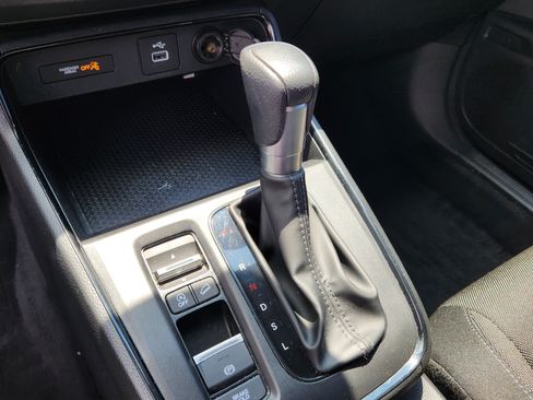 Used 2024 Honda CR-V LX image 19
