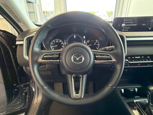 Used 2025 MAZDA CX-50 AWD 2.5 S w/ Preferred Package image 18