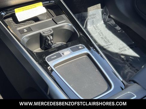New 2026 Mercedes-Benz GLB 250 4MATIC image 27