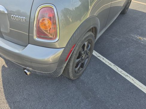 Used 2010 MINI Cooper Hardtop FWD image 9