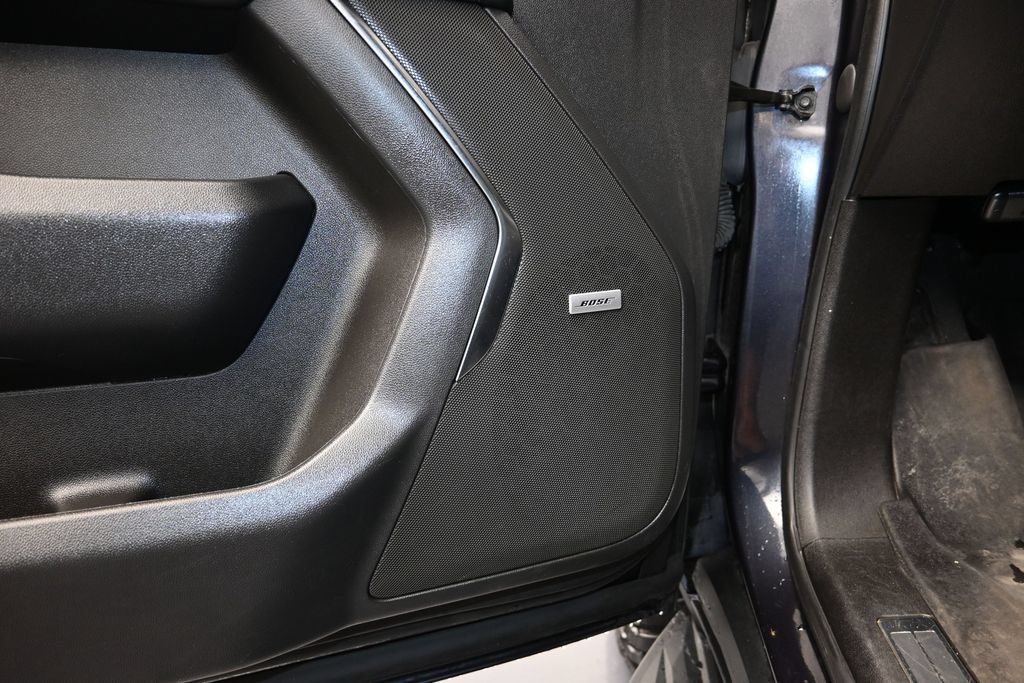 Used 2023 Chevrolet Tahoe LT AWD/4WD image 12