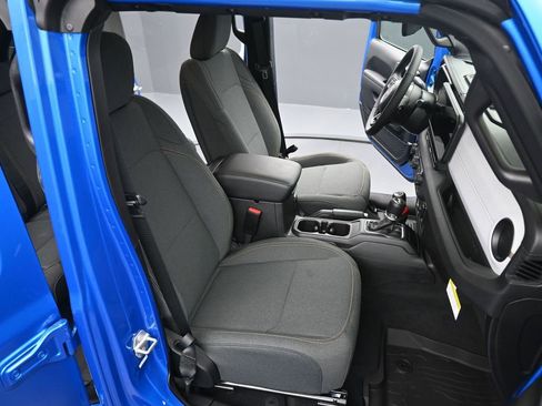 New 2025 Jeep Wrangler Sport S image 19