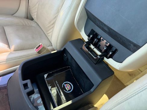 Used 2007 Cadillac Escalade AWD w/ Information Package image 24