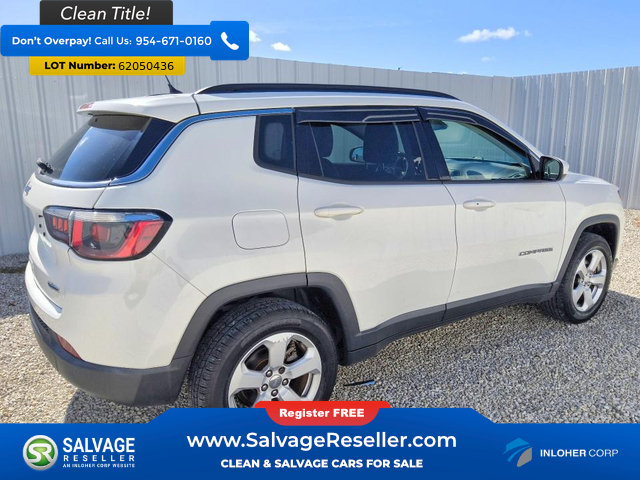Used 2018 Jeep Compass Latitude w/ Cold Weather Group AWD/4WD image 4