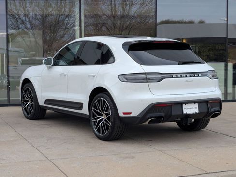 New 2025 Porsche Macan image 3
