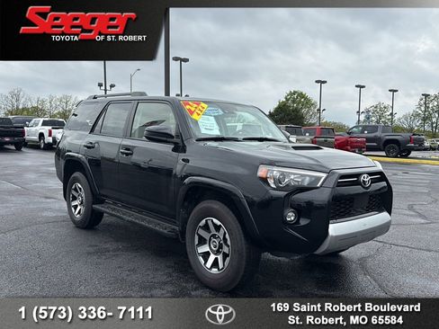 Used 2024 Toyota 4Runner TRD Off-Road AWD/4WD image 5