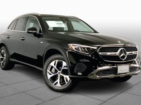 New 2025 Mercedes-Benz GLC 350e GLC 350e image 2