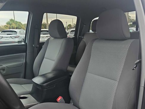 Used 2012 Toyota Tacoma 2WD Double Cab image 13