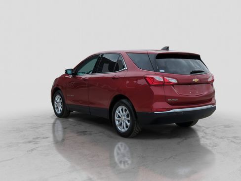 Used 2019 Chevrolet Equinox LT w/ Driver Convenience Package FWD image 4