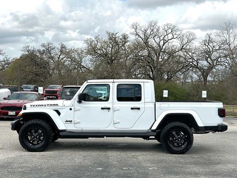New 2026 Jeep Gladiator Sport image 12