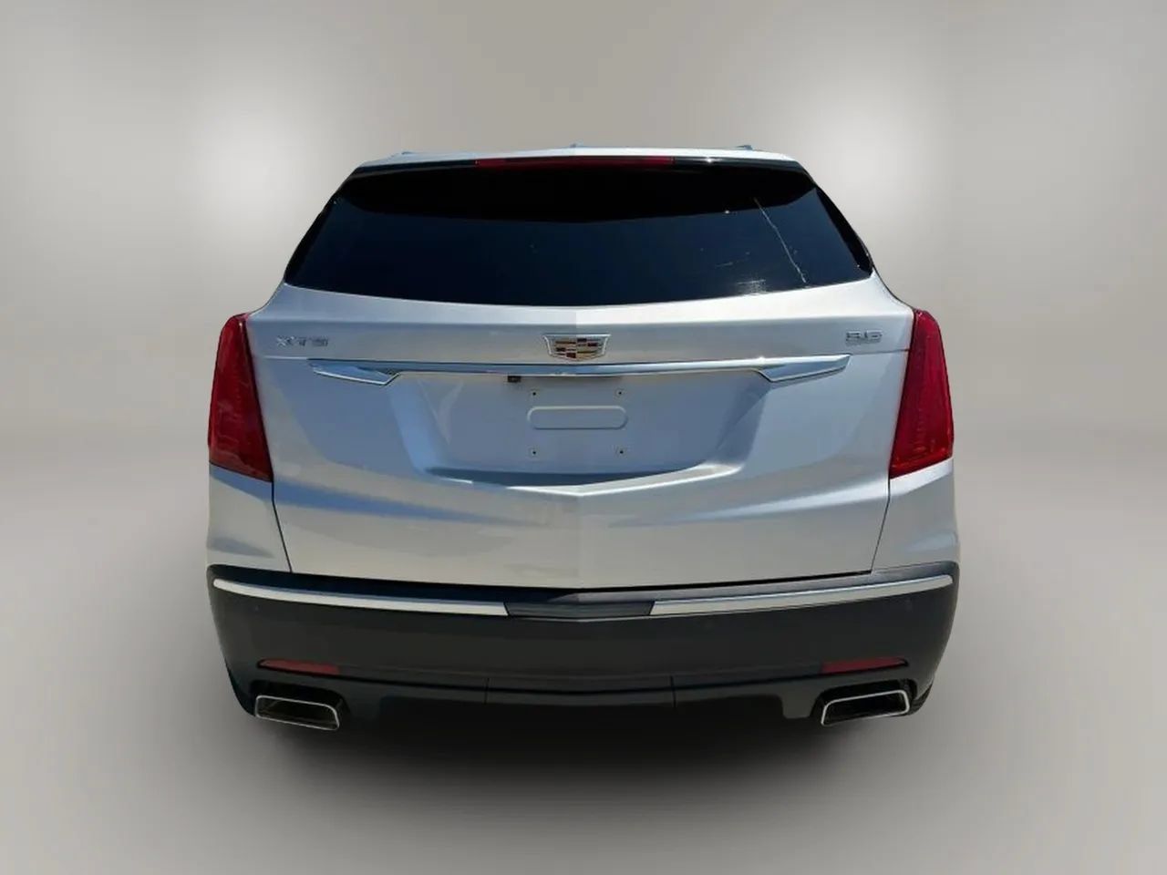 Used 2018 Cadillac XT5 FWD image 6