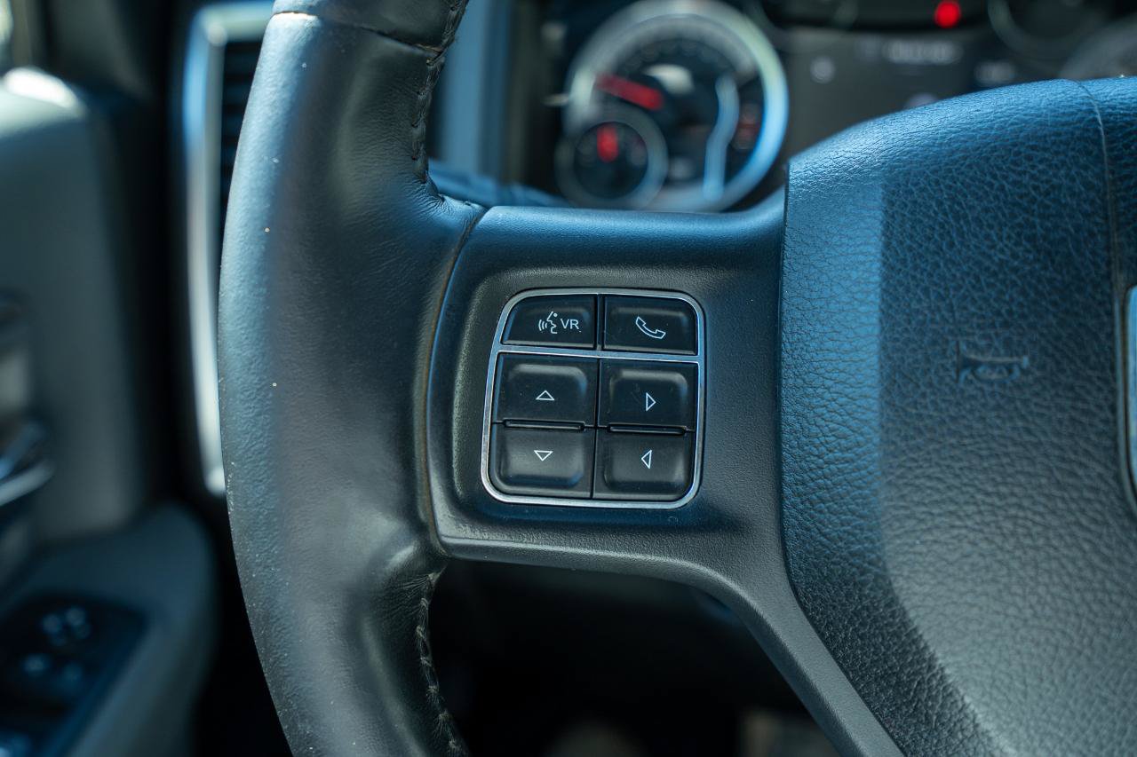 Used 2019 RAM 1500 Warlock AWD/4WD image 12