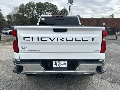 Used 2019 Chevrolet Silverado 1500 LTZ image 6