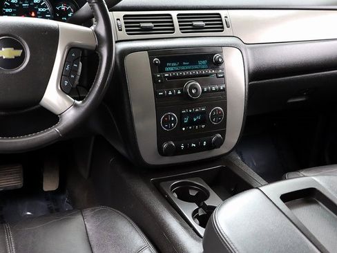 Used 2014 Chevrolet Tahoe LT w/ Suspension Package, Off-Road image 16