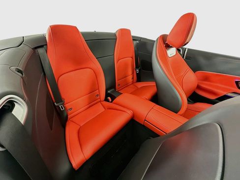 Used 2026 Mercedes-Benz SL 43 AMG w/ Driver Assistance Package image 26