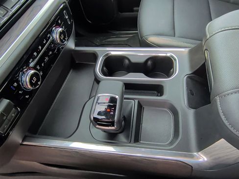 New 2026 GMC Sierra 1500 SLT image 34