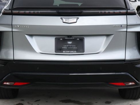 Used 2024 Cadillac Lyriq Sport image 10