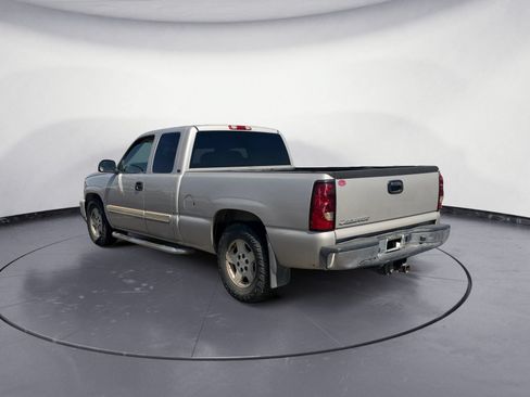 Used 2006 Chevrolet Silverado 1500 LT w/ Light Duty Power Package RWD image 4