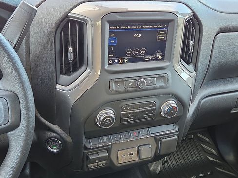 New 2026 GMC Sierra 2500 Pro AWD/4WD image 16