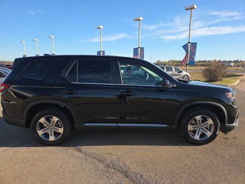 New 2025 Honda Pilot EX-L image 4