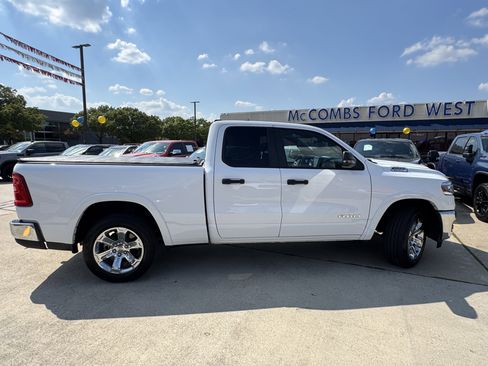 Used 2025 RAM 1500 Lone Star image 6