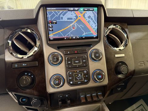 Used 2016 Ford F350 Platinum image 19