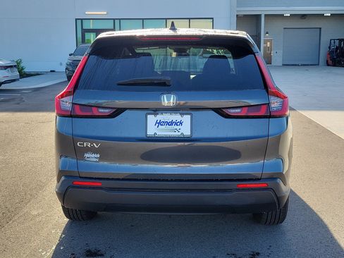 Used 2023 Honda CR-V EX image 6