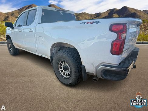 Used 2023 Chevrolet Silverado 1500 LT image 3