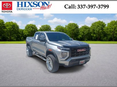 Used 2025 GMC Canyon Elevation
