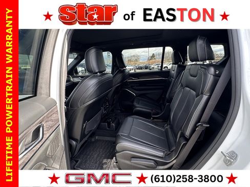 Used 2023 Jeep Grand Cherokee L Overland image 28