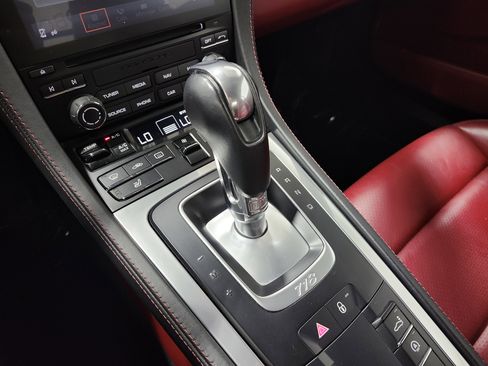 Used 2017 Porsche 718 Cayman S RWD image 9
