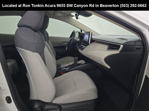 Used 2020 Toyota Corolla LE w/ Carpet Mat Package (TMS) FWD image 8