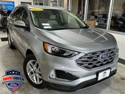 Used 2022 Ford Edge SEL w/ Convenience Package