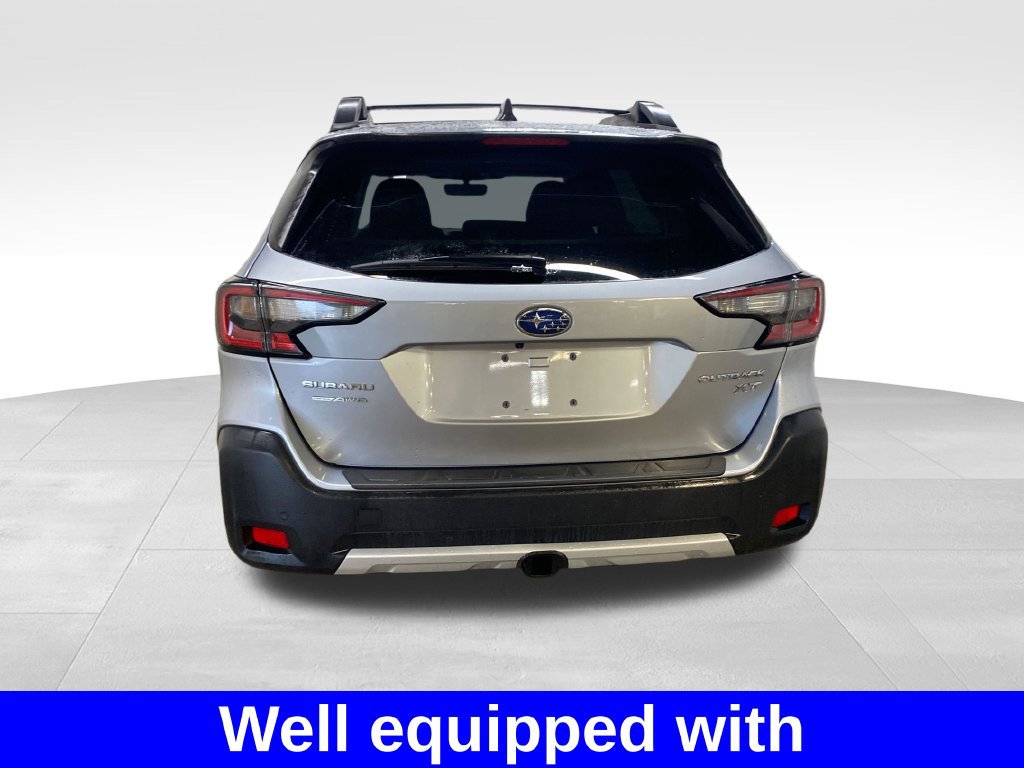 Certified 2024 Subaru Outback Limited XT AWD/4WD image 3