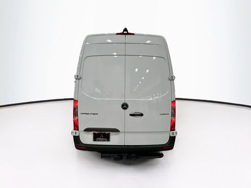 Used 2026 Mercedes-Benz Sprinter 2500 image 7