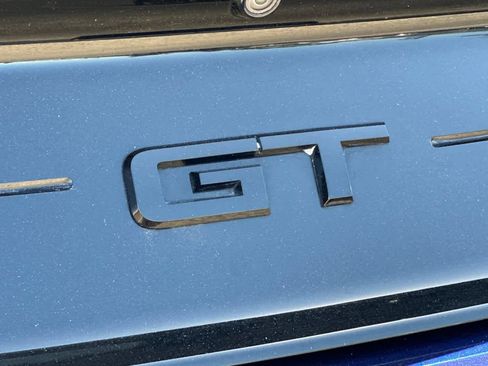 Used 2018 Ford Mustang GT w/ Black Accent Package RWD image 27