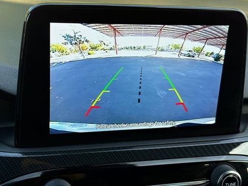 Used 2023 Ford Escape ST-Line image 25