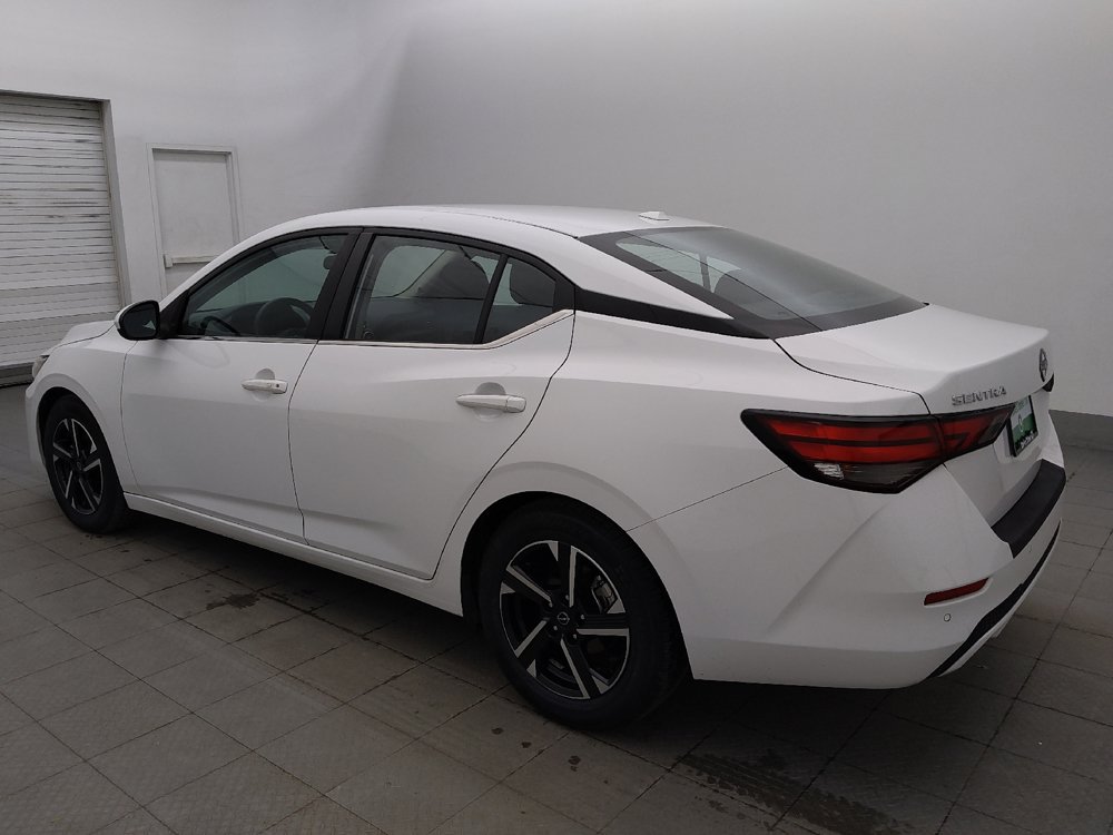 Used 2024 Nissan Sentra SV FWD image 3