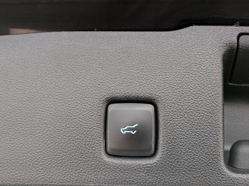 Used 2024 Ford Escape Platinum AWD/4WD image 14
