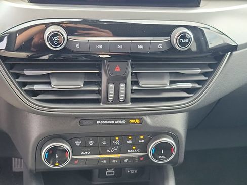 Certified 2024 Ford Escape Active AWD/4WD image 22