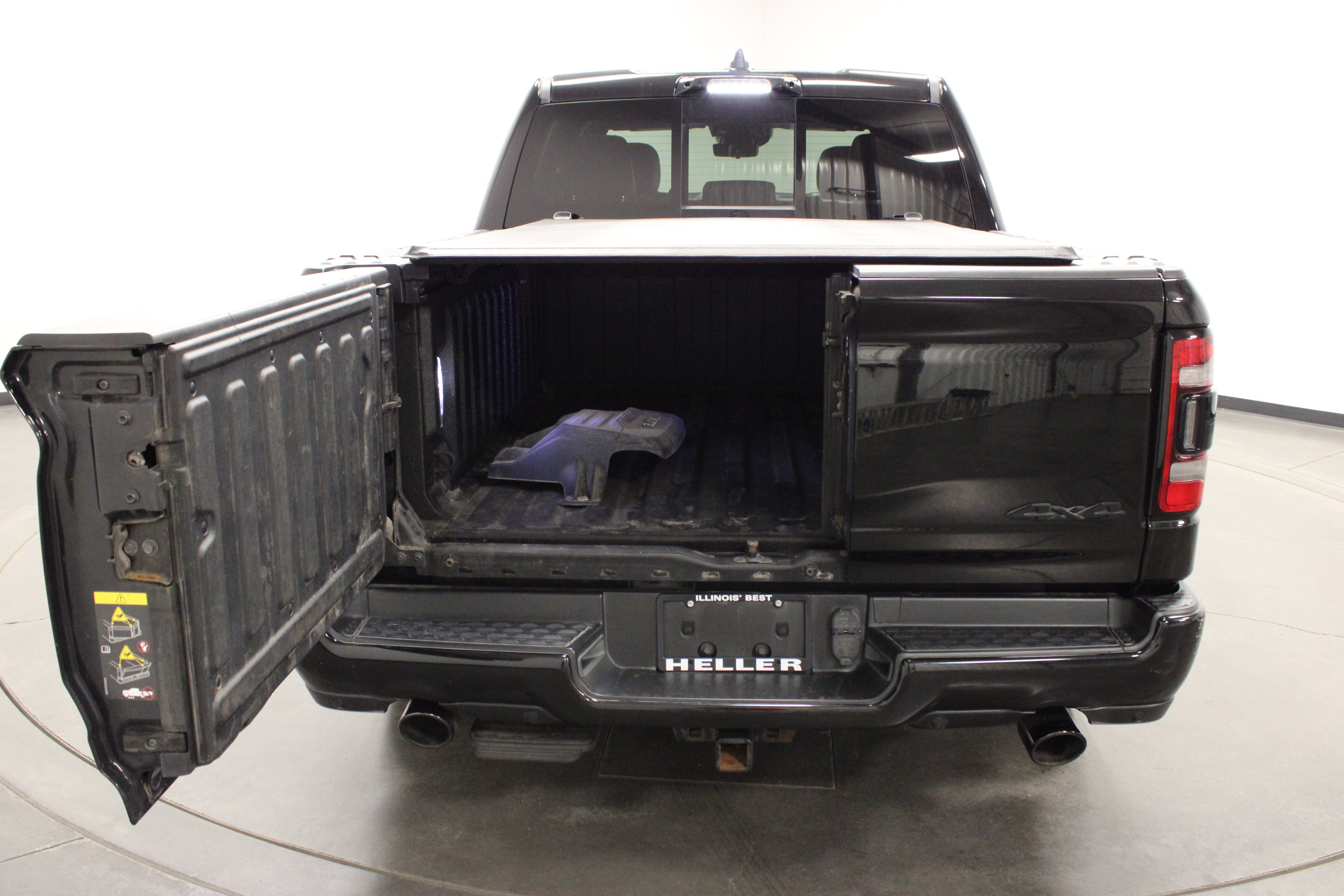 Used 2022 RAM 1500 Limited AWD/4WD image 15