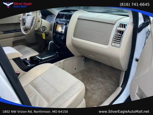 Used 2012 Ford Escape Limited AWD/4WD image 7