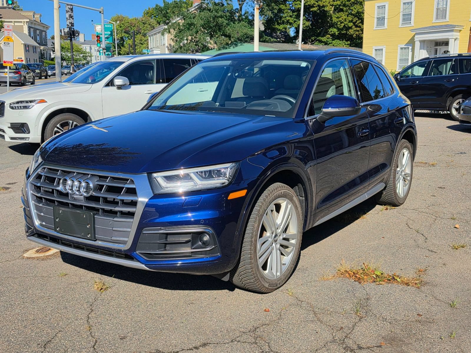 Used 2019 Audi Q5 Prestige w/ Prestige Package AWD/4WD image 3