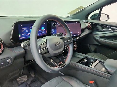Used 2025 Chevrolet Blazer EV RS image 19
