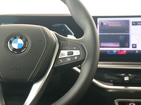 New 2025 BMW X5 xDrive40i w/ Parking Assistance Package image 16