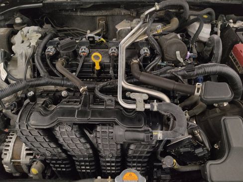 Used 2023 Nissan Altima 2.5 SV w/ SV Premium Package image 30