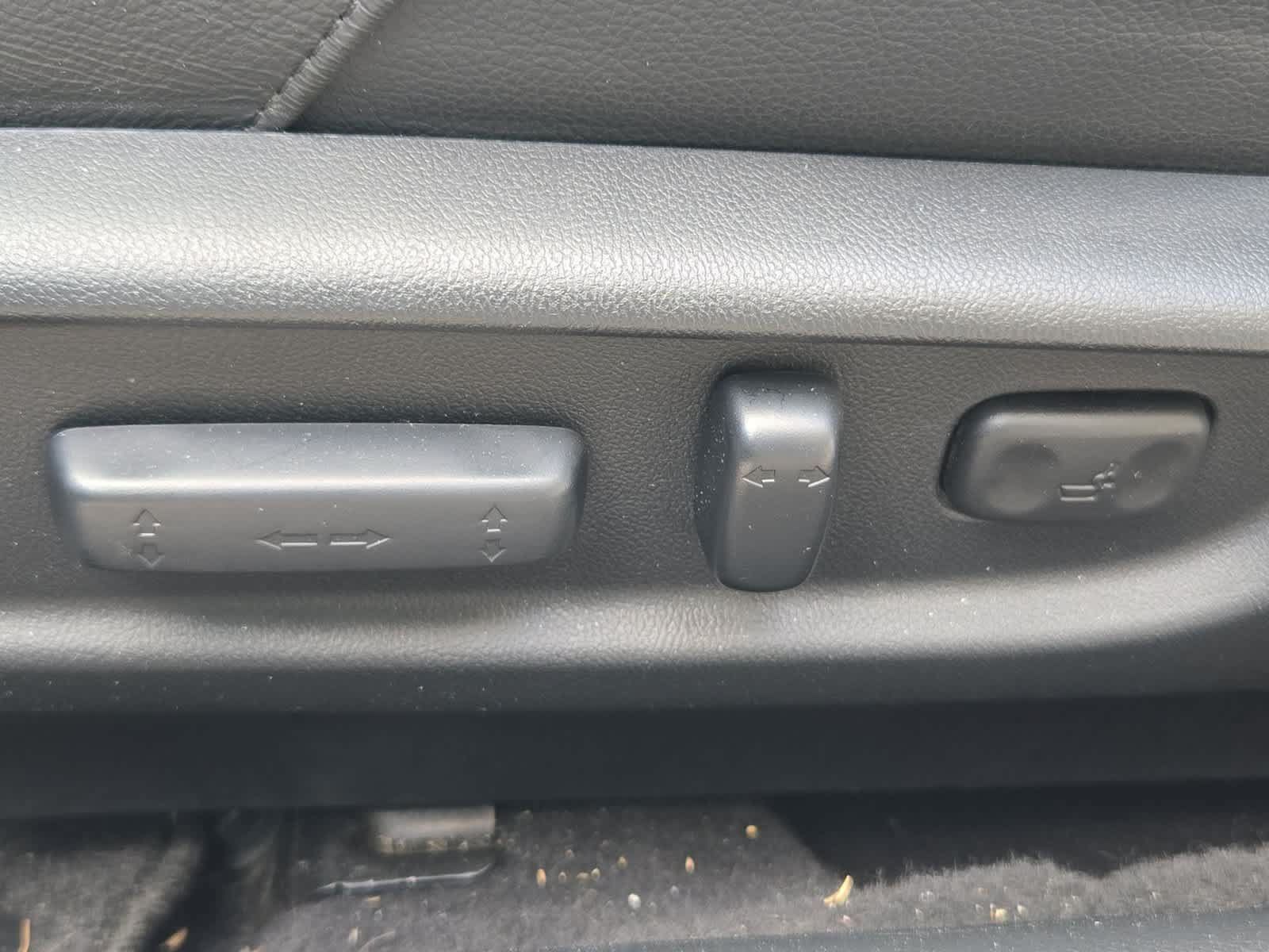 Used 2016 Honda Accord Touring image 17