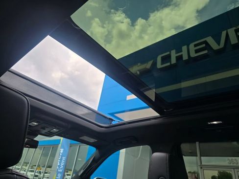 Used 2023 Chevrolet Tahoe RST w/ Max Trailering Package AWD/4WD image 31