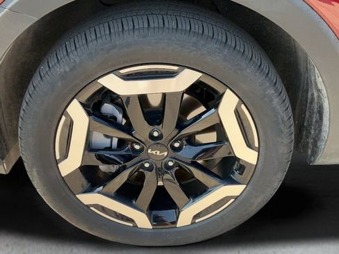 Used 2024 Kia Telluride S w/ S Sunroof Package AWD/4WD image 9