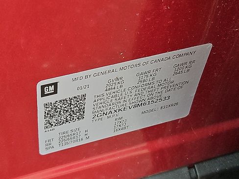 Used 2021 Chevrolet Equinox LT FWD image 27